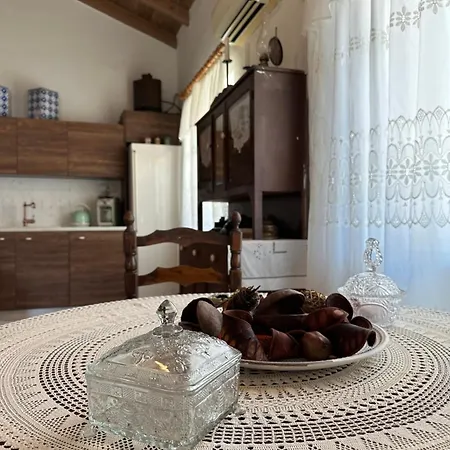 公寓 Pouglia Traditional House Loútsai